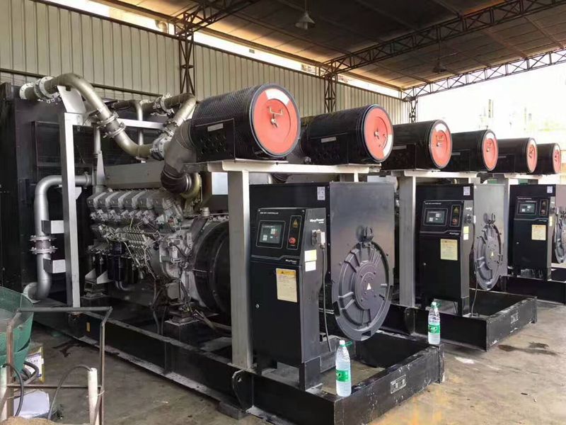 怡遠公司二手發(fā)電機組倉庫