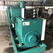 350千瓦康明斯二手柴油發(fā)電機